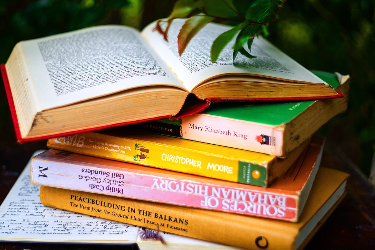 The Art of Deep Reading in an Age of Infinite Distraction